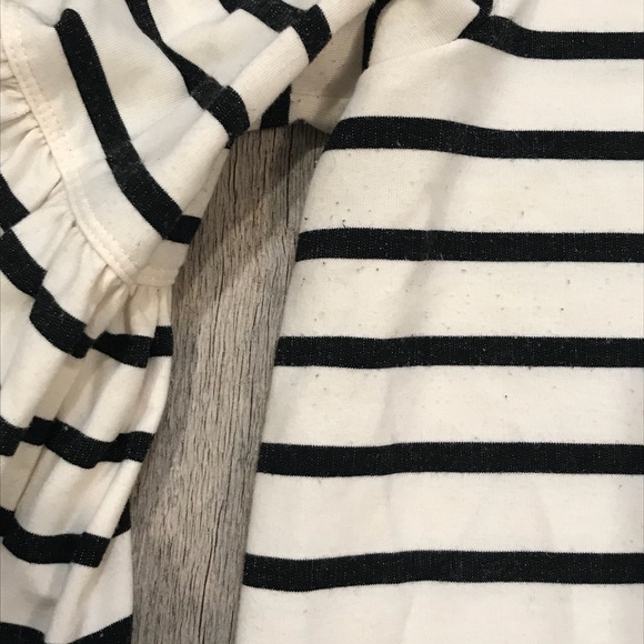 Studio M Bell-sleeved Shirt - Picture 4 of 6